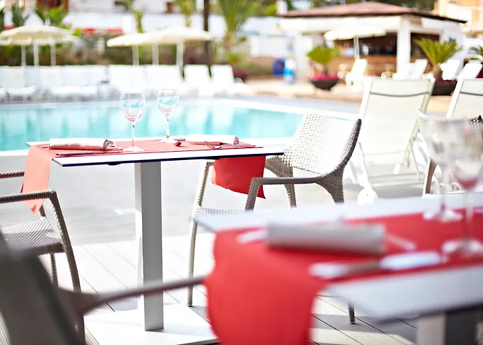 Grupotel Acapulco Playa - Adults Only