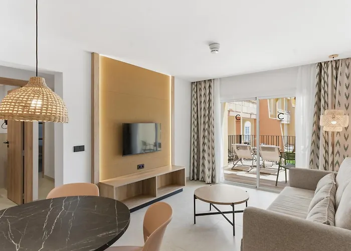 Aquasol Aparthotel